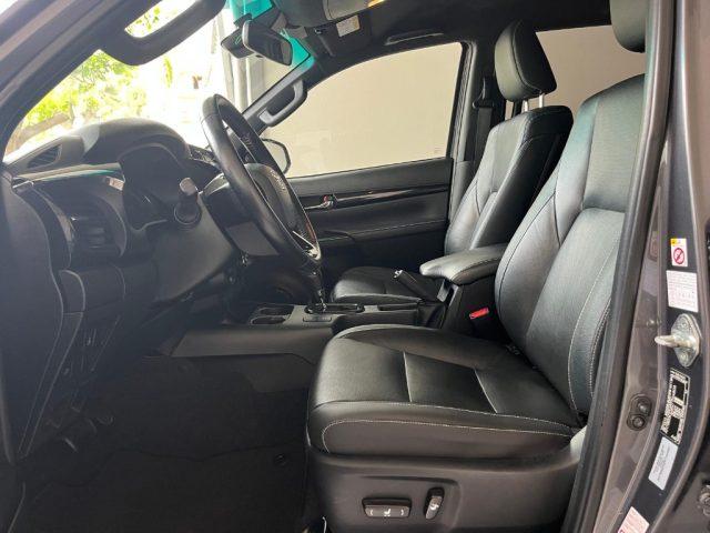 TOYOTA Hilux 2.4 D-4D 4WD 4 porte Double Cab Executive
