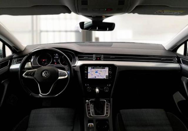 VOLKSWAGEN Passat Variant 2.0 TDI SCR EVO DSG Business