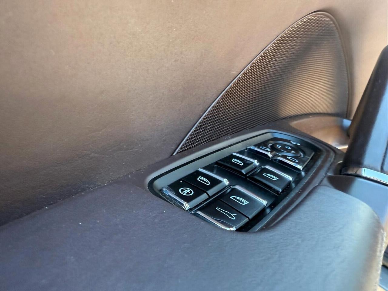 Porsche Cayenne 3.0 S Hybrid Full Tetto Navi Tv Tagliandi Porsche