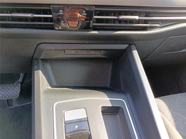VOLKSWAGEN Golf 8ª serie 2.0 TDI DSG SCR Style