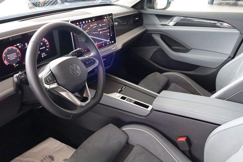 Volkswagen Passat 1.5 eTSI 150 CV ACT DSG Business Navi Camera 360° 17" Led Cockpit