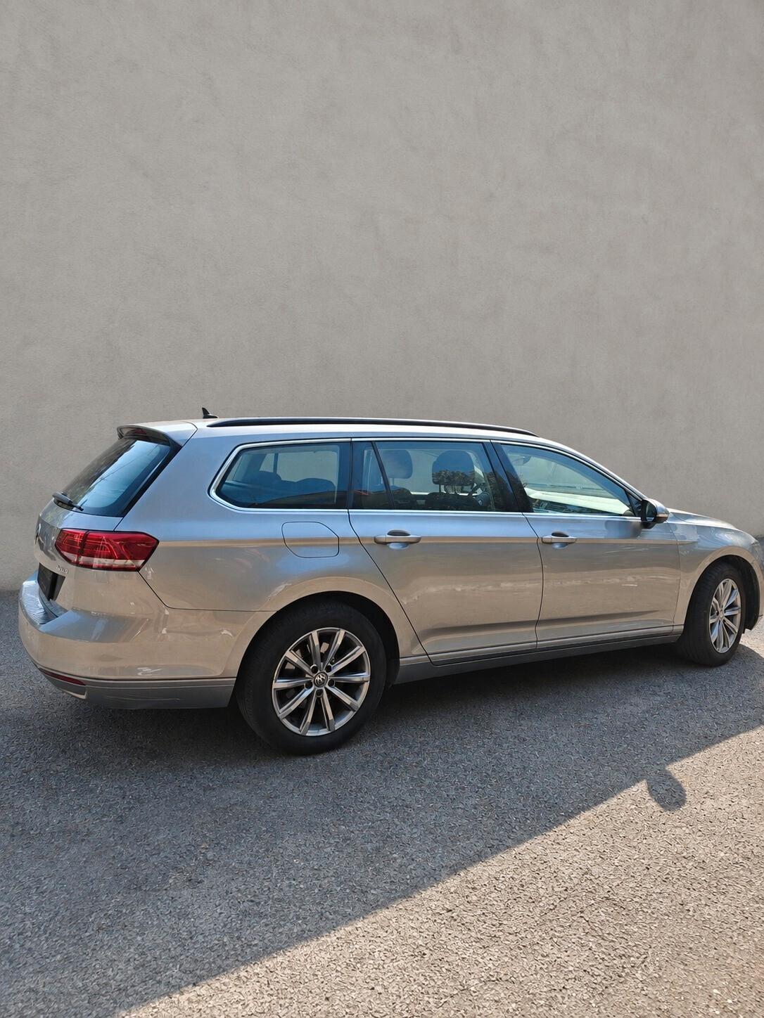 Volkswagen Passat Variant 2.0 TDI 150cv DSG