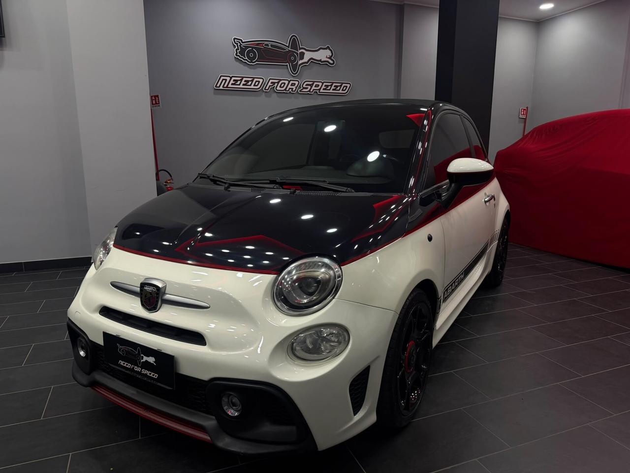Abarth 595 C 1.4 Turbo T-Jet 160 CV Pista