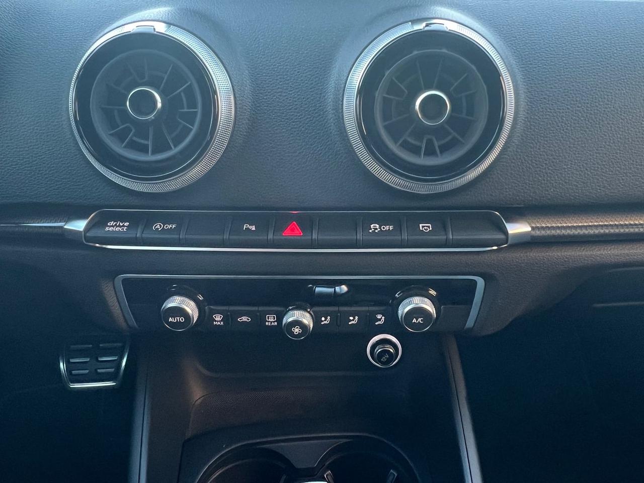 Audi RS3 2.5 TFSI #8432