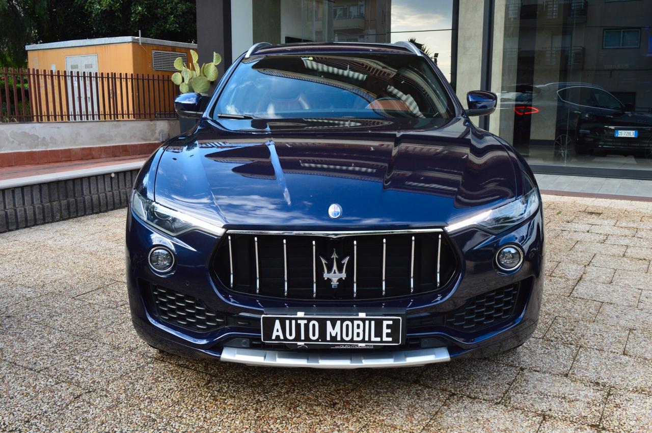 Maserati Levante V6 Diesel 275 CV AWD Granlusso