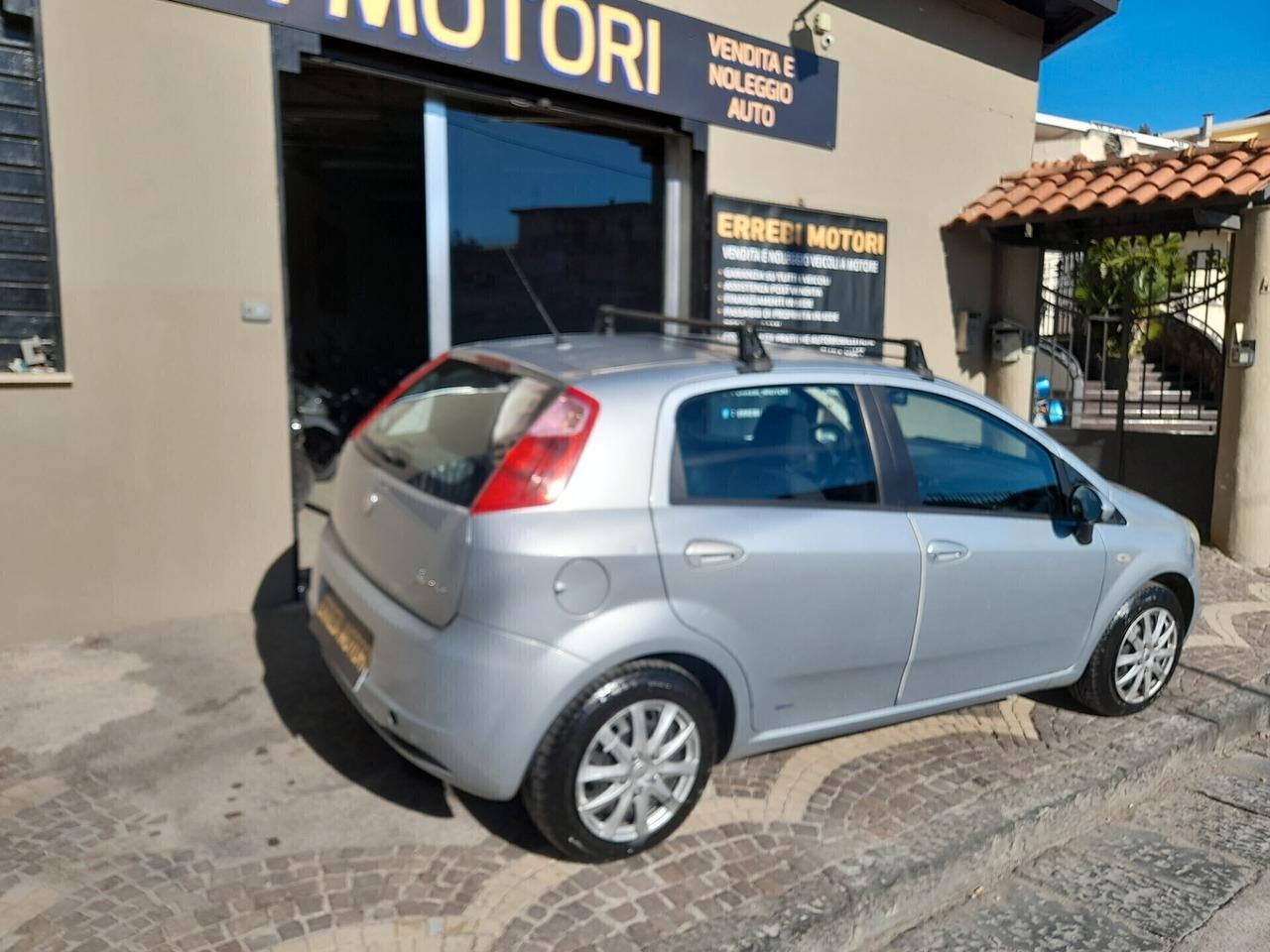 Fiat Grande Punto 1.3 MJT 75 CV 5 porte Dynamic