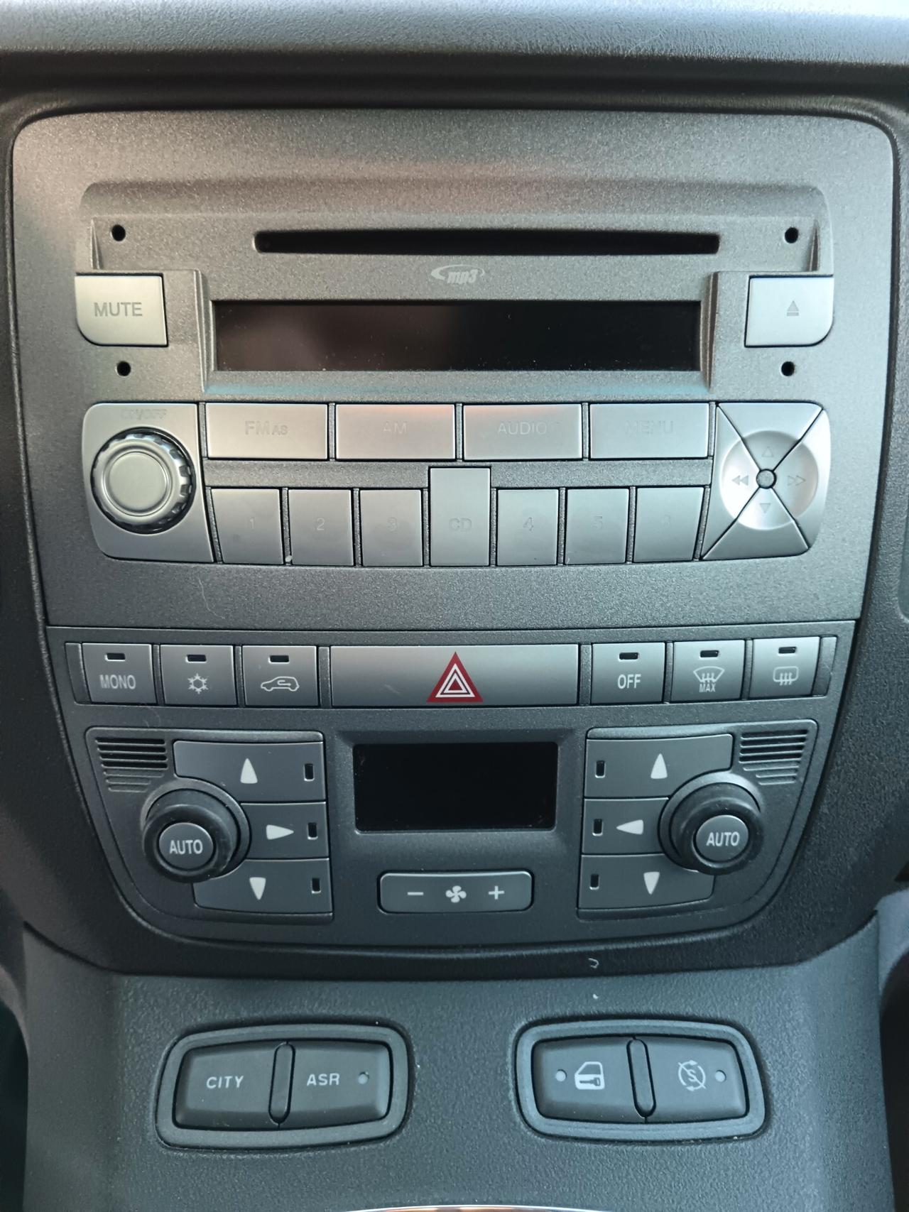 Lancia MUSA 1.4 16V Platinum