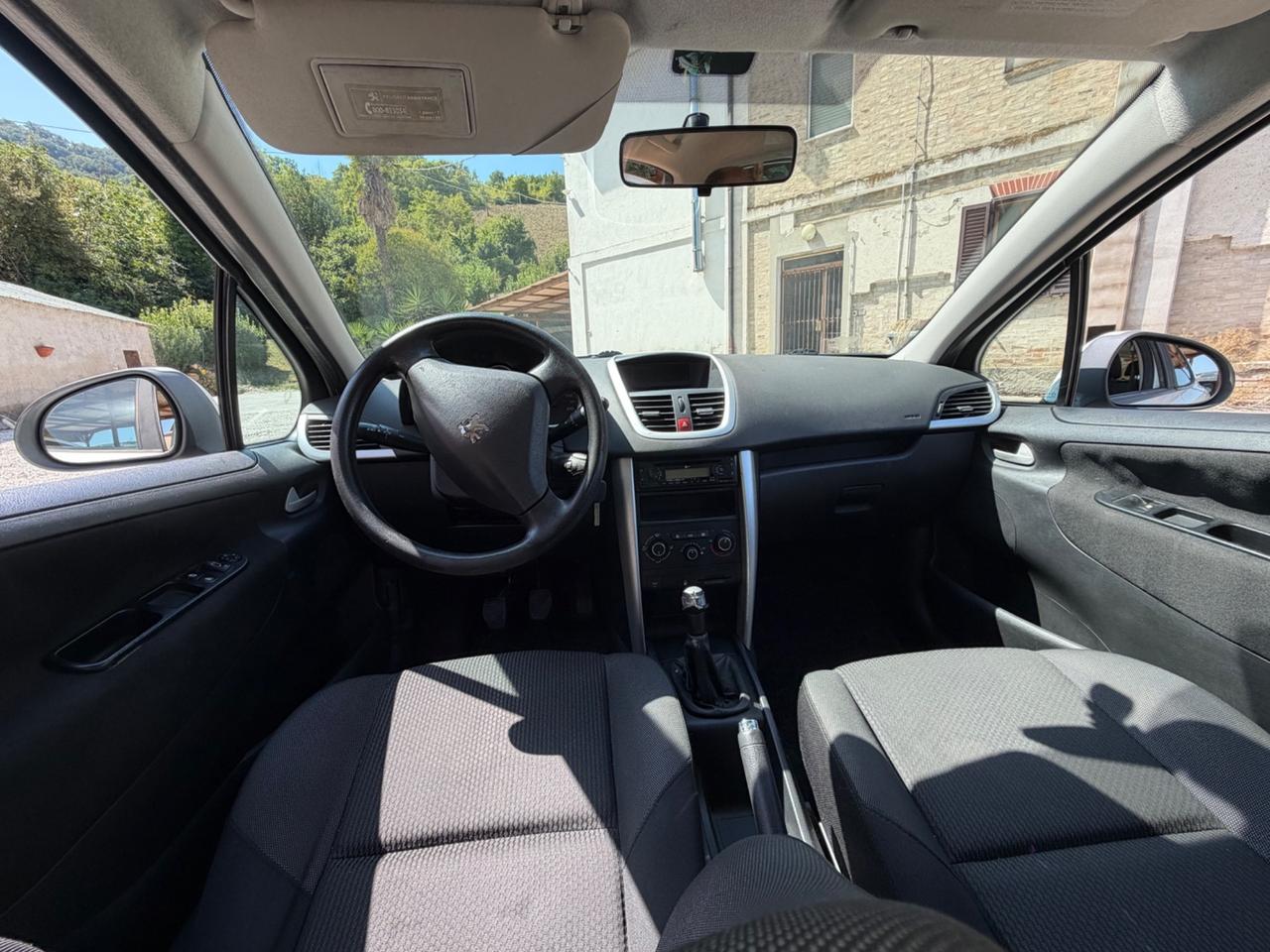 Peugeot 207 Plus 1.4 HDi 70CV 5 porte