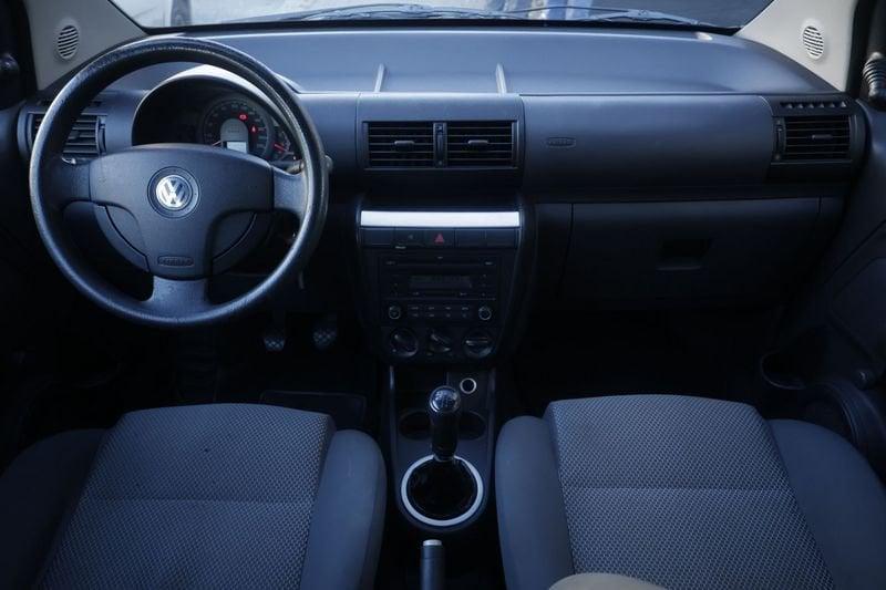 Volkswagen Fox Volkswagen Fox 1.2 Sport 40KW ANNO 2011