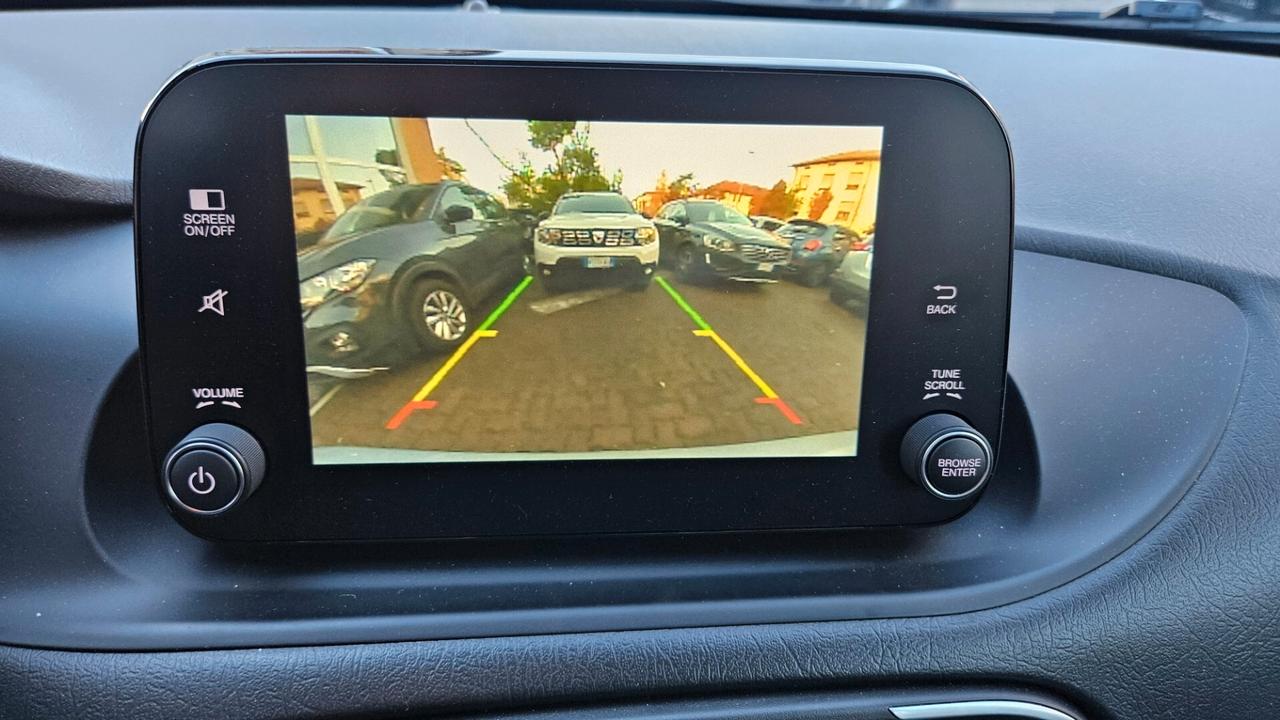 Fiat Tipo 5p 1.3 mjt Business CRUISE ADAT-NAVY-CAMERA