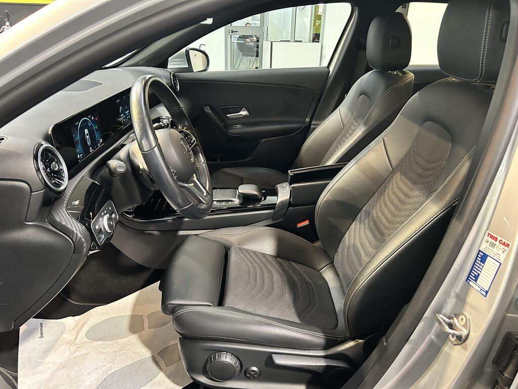 Mercedes Classe A 180 180 D Business 8G-DCT
