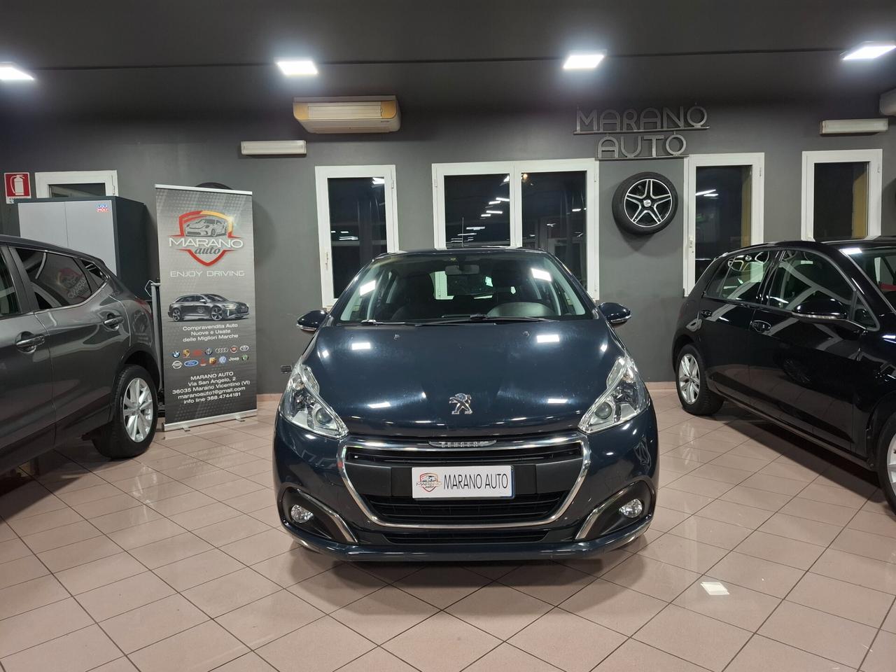 Peugeot 208 1.2 benzina NEOPATENTATO