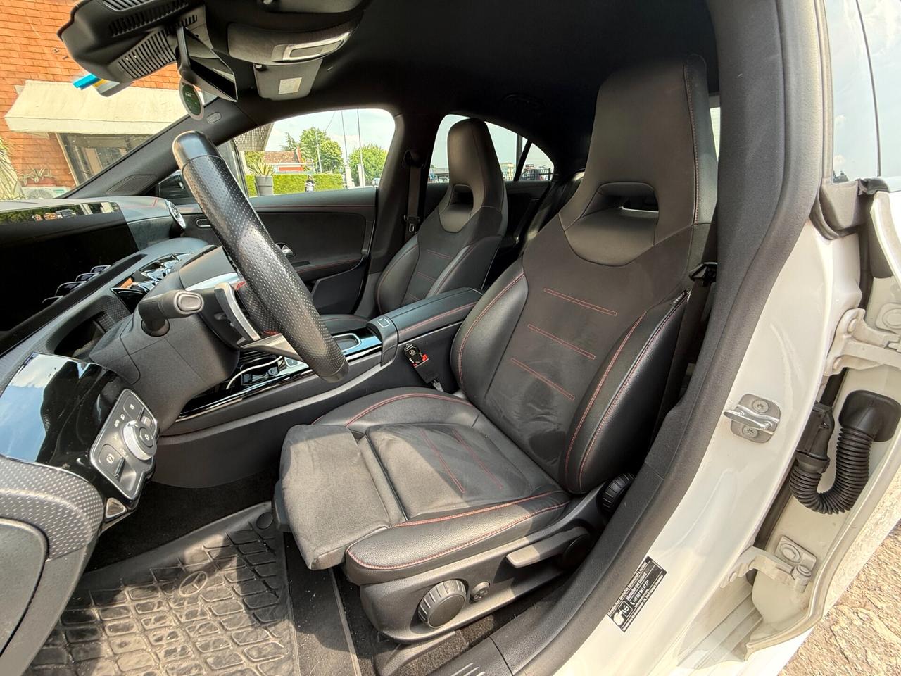 Mercedes-benz CLA 200 d Automatic AMG Line Premium Plus