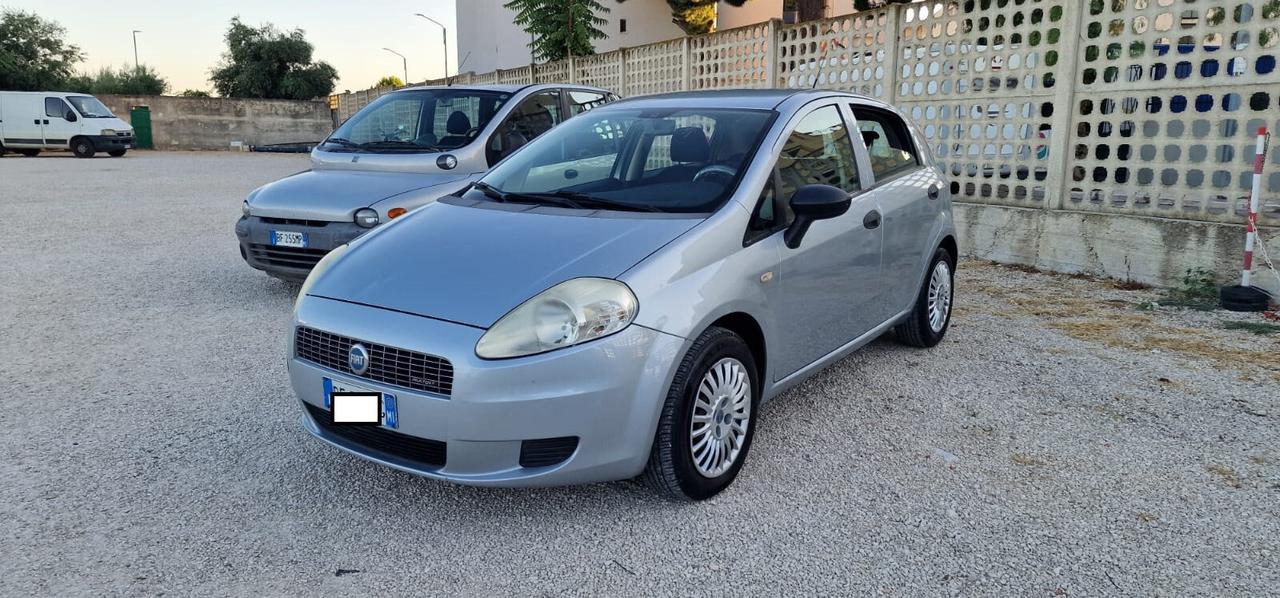 Fiat Grande Punto 1.3 MJT 75 CV 5 porte Dynamic