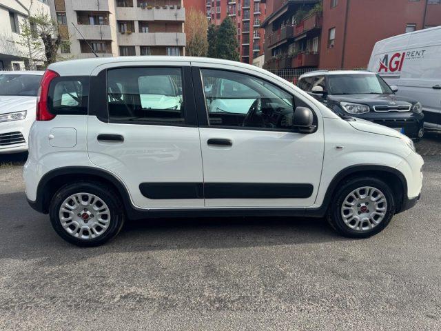 FIAT Panda 1.0 GSE S&S Hybrid Street AUTOCARRO N1 4 posti