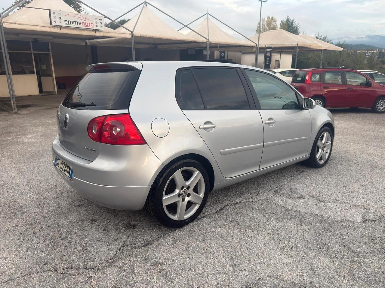 Volkswagen Golf 2.0 16V TDI 5p. Sportline