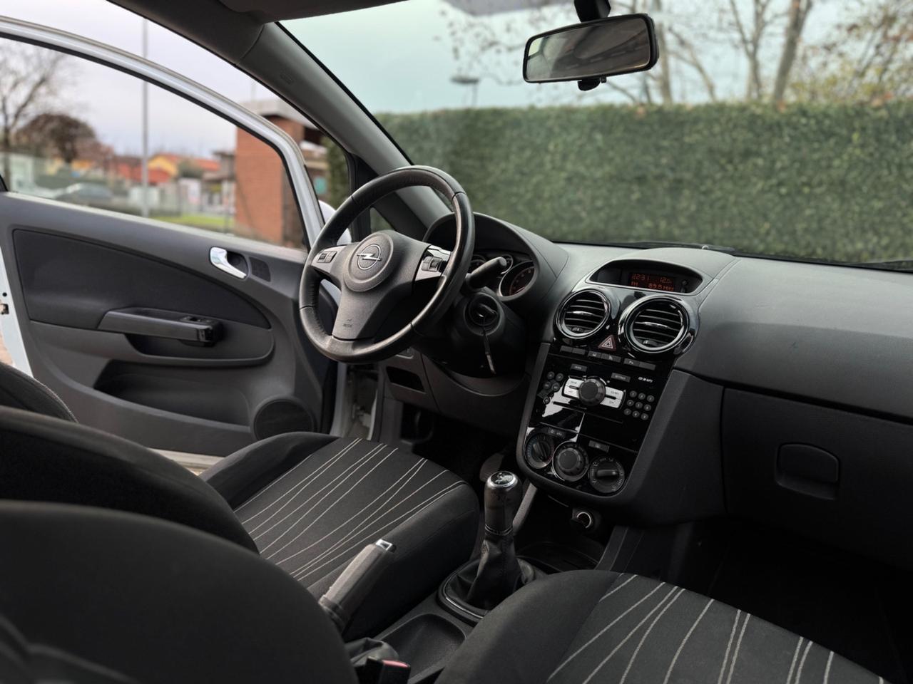 Opel Corsa 2010 1.2 Benzina – 3201471147