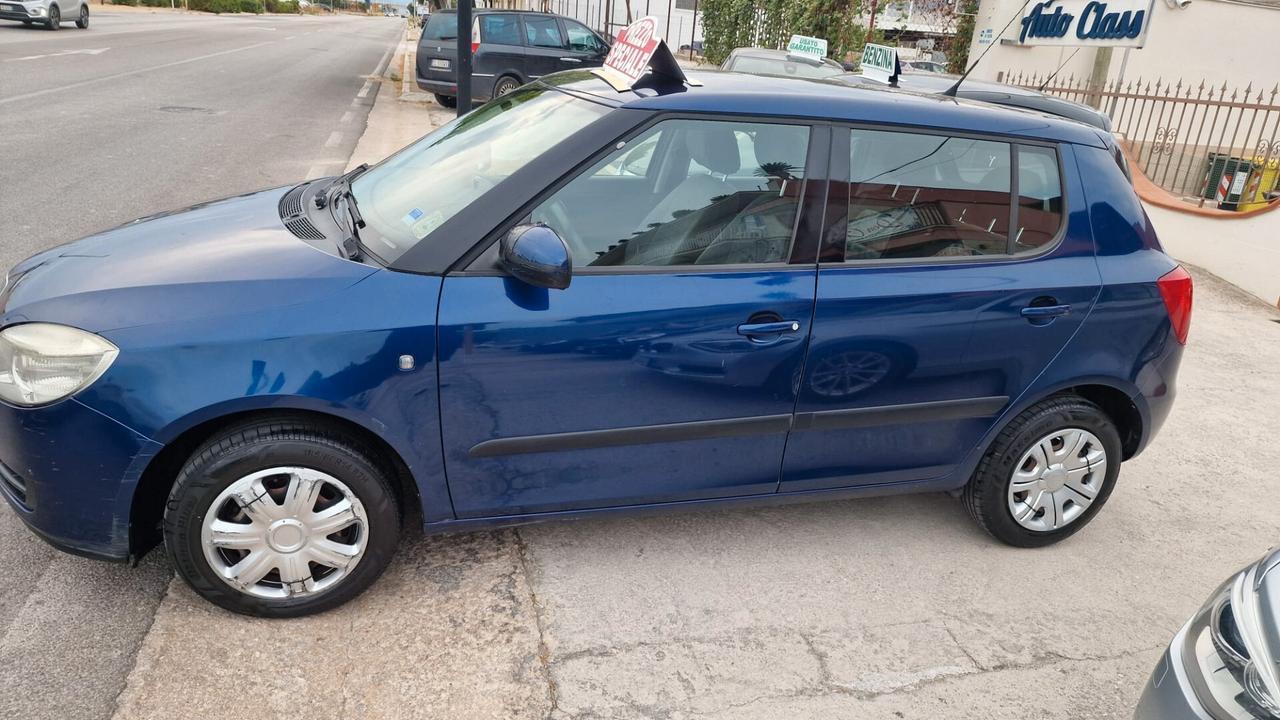 Skoda Fabia 1.2 12V 70CV 5p. Style