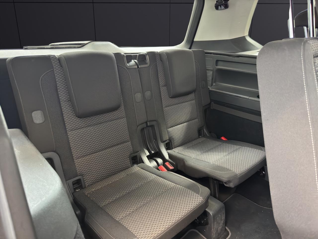 Volkswagen Touran 2.0 TDI 150 CV SCR DSG Executive BlueMotion Tech.