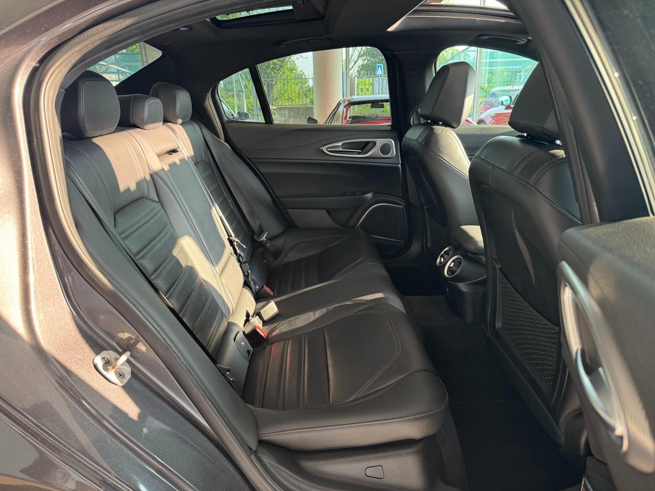 Alfa Romeo Giulia 2.0 T 280cv AT8 Q4 Veloce Tetto Apribile