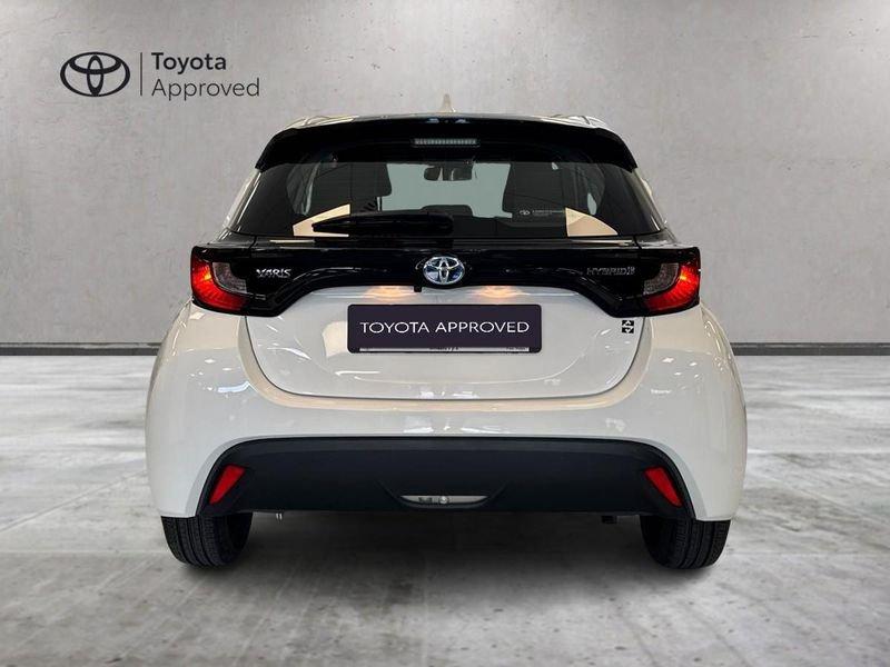Toyota Yaris Hybrid Active MY22