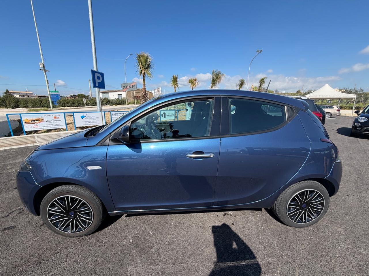 Lancia Ypsilon 1.0 FireFly 5 porte S&S Hybrid Gold