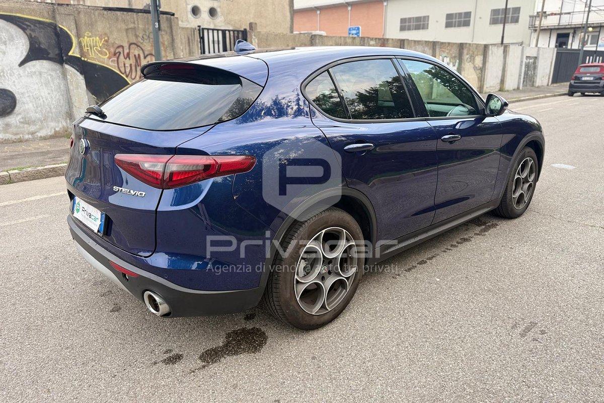 ALFA ROMEO Stelvio 2.2 Turbodiesel 160 CV AT8 RWD Business