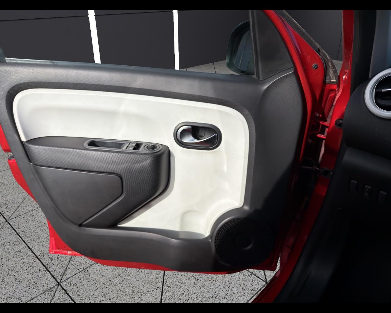 RENAULT Twingo SCe Stop&Start Intens