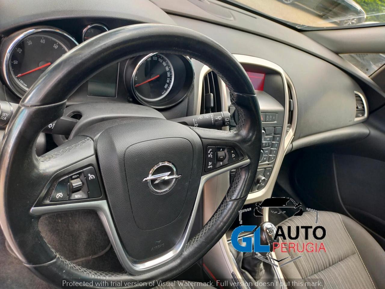 Opel Astra 1.4 Sports Tourer anche per neopatentati