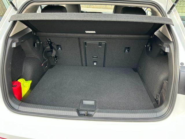 VOLKSWAGEN Golf 1.5 TGI DSG Life