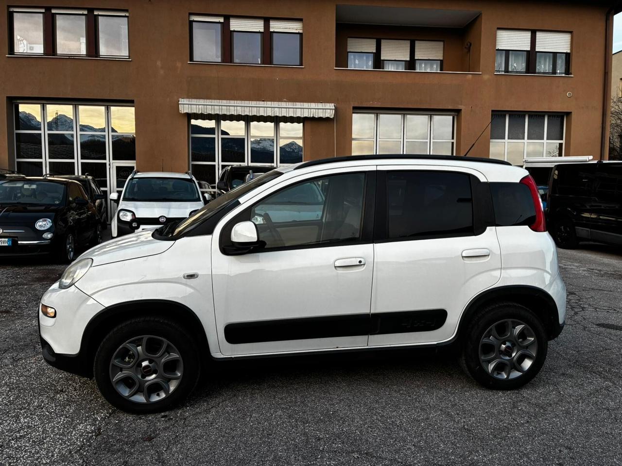FIAT PANDA 4x4 1.3MJT 75CV TREKKING GANCIO TRAINO