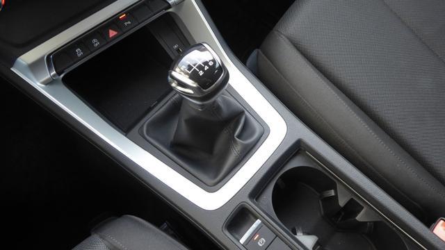 AUDI Q3 35 TFSI Business
