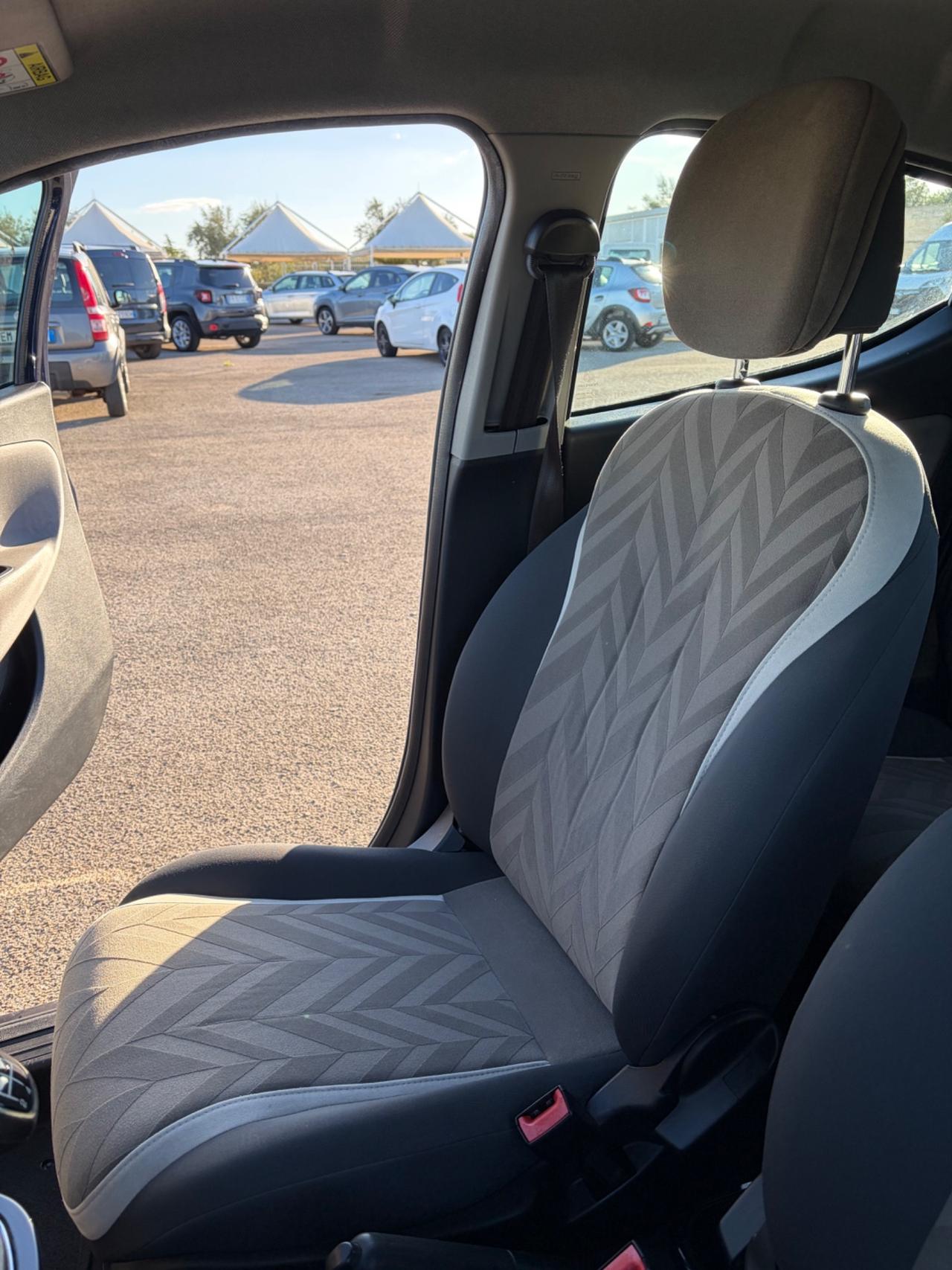 Lancia Ypsilon 1.3 MJT 16V 95 CV 5 porte S&S Mya