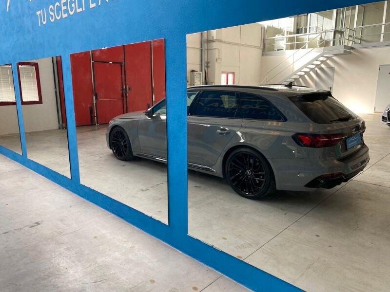 AUDI A4 5ª serie RS 4 Avant