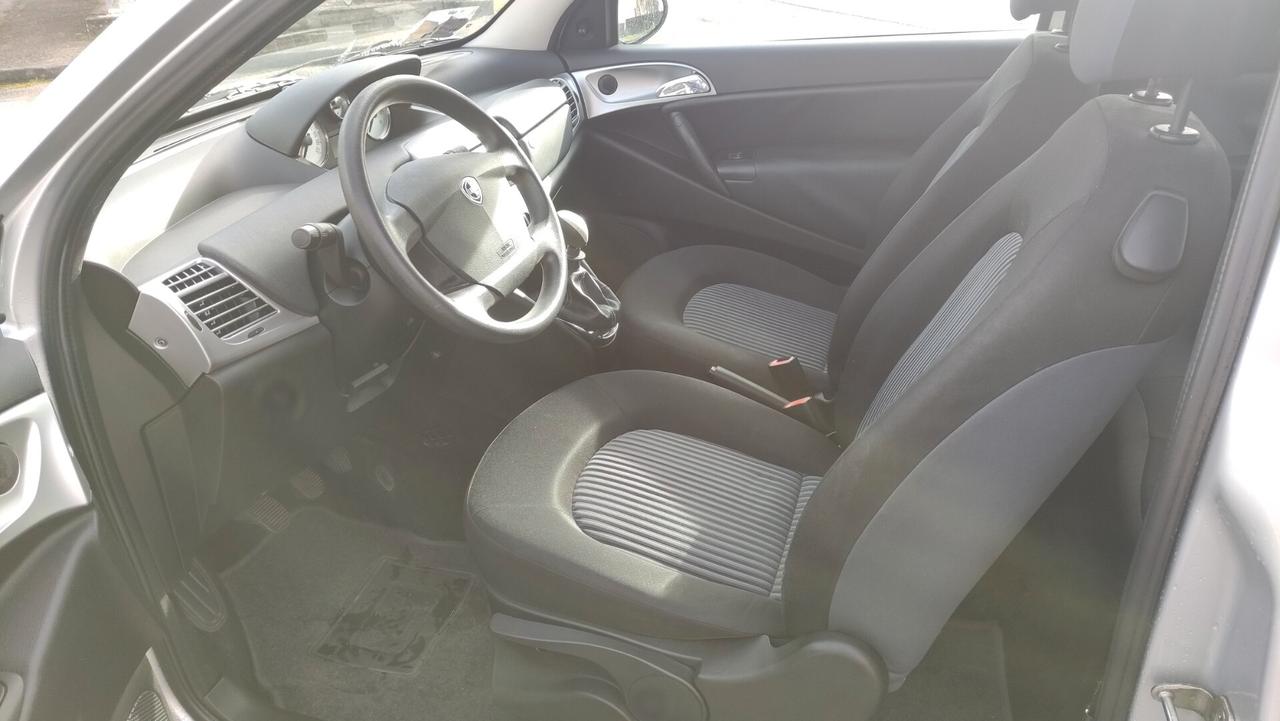 Lancia Ypsilon 1.2 soli 62000km NEOPATENTATI - 2009