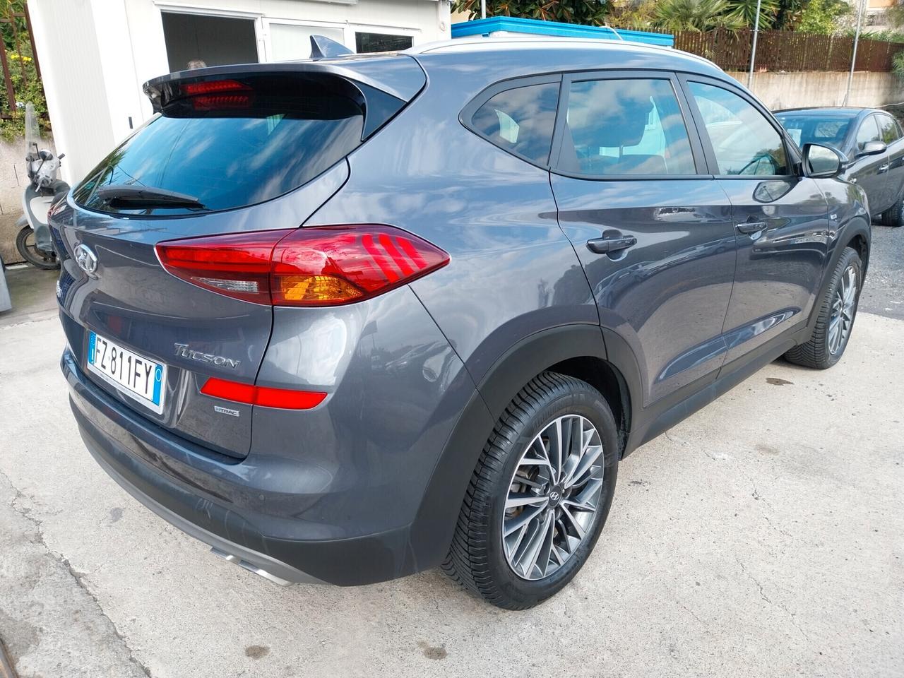 HYUNDAI TUCSON 1.6 DIESEL HYBRIDA 48V AUTOMATICA 2019