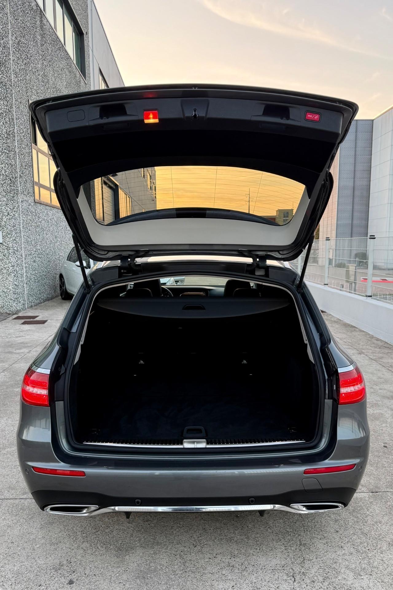 Mercedes-benz E 220 d S.W. Auto Premium Plus
