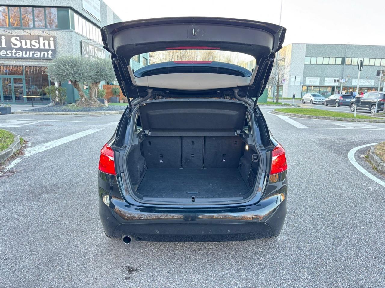 Bmw 218i Active Tourer 218i Advantage