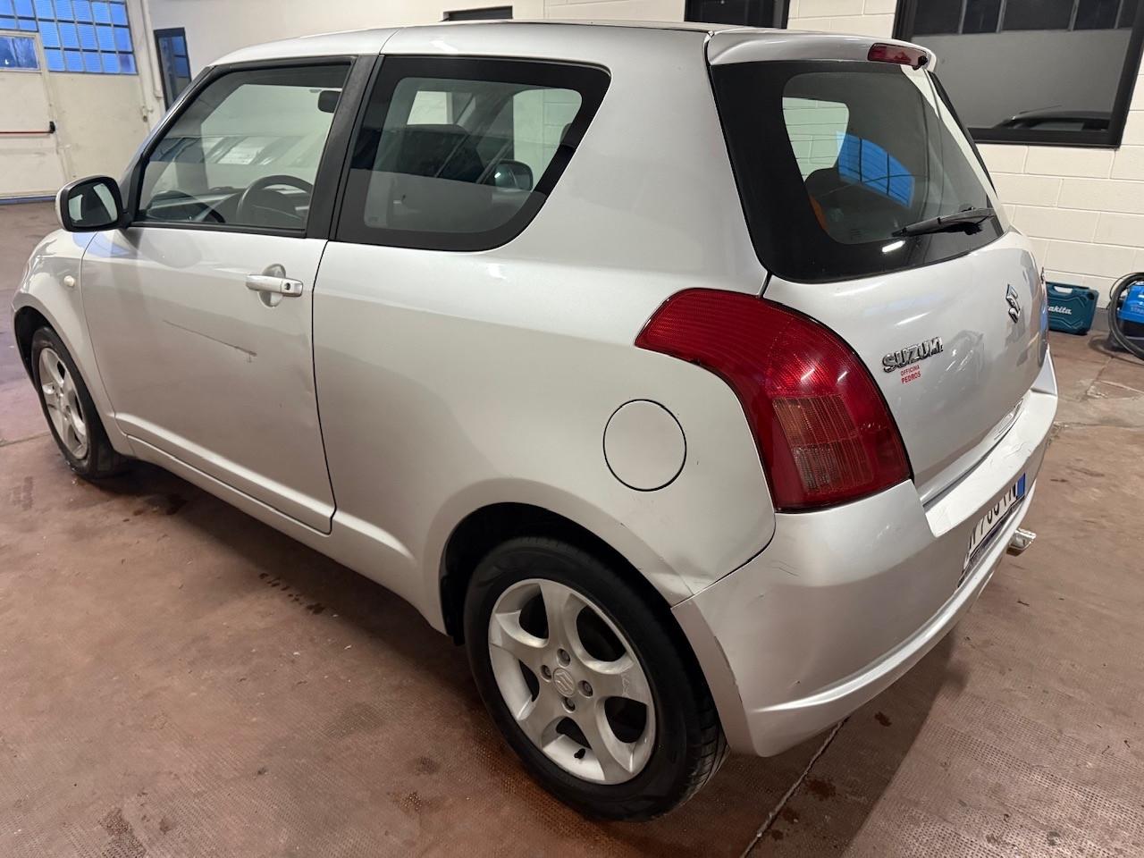 Suzuki Swift 1.3 3p. GL