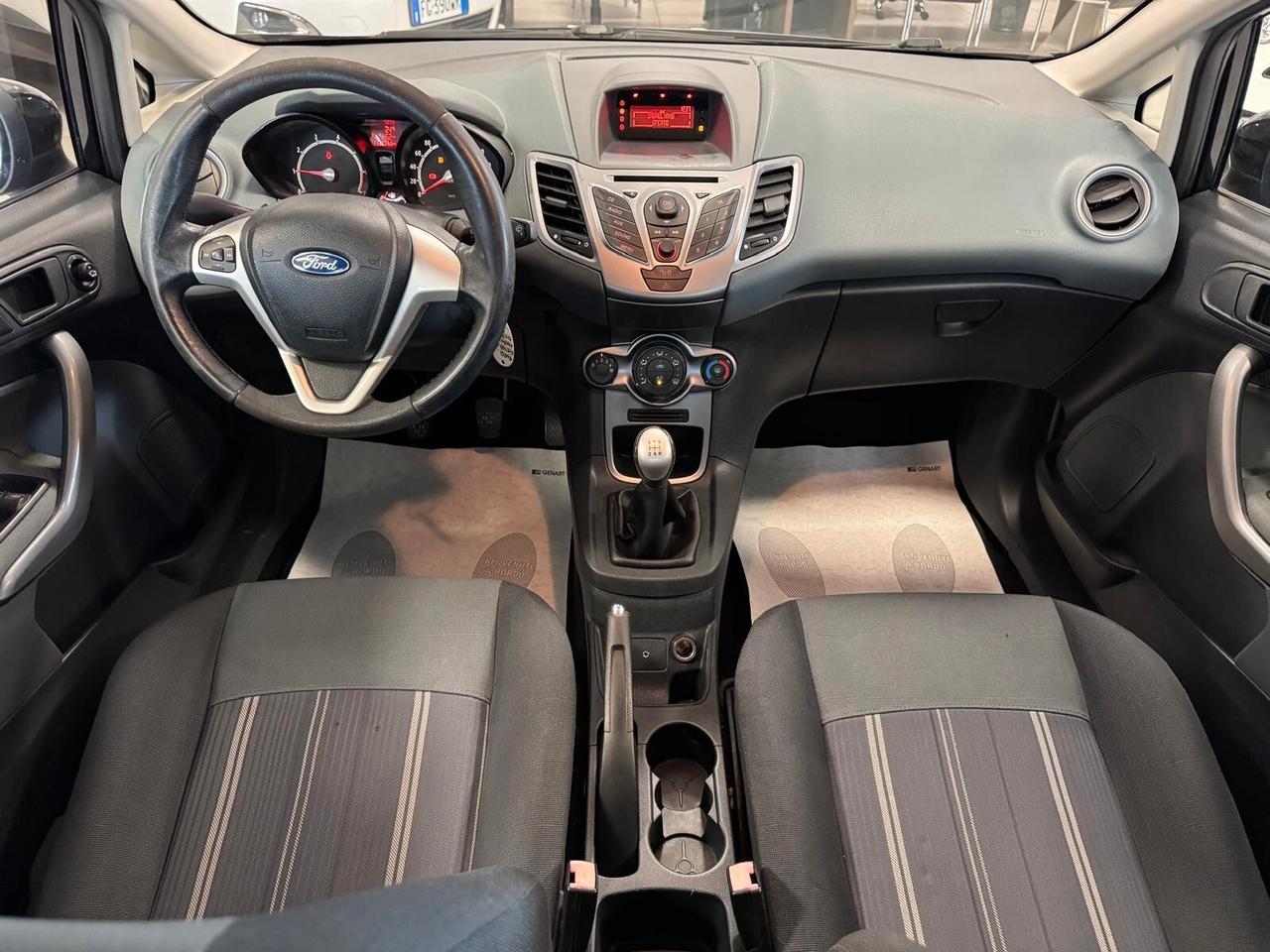 Ford Fiesta 1.2 BENZINA 82CV NEOPATENTATI 2009