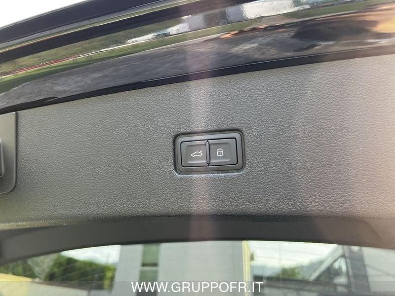 Audi Q8 Q8 SUV TDI quattro tiptronic Identity Black