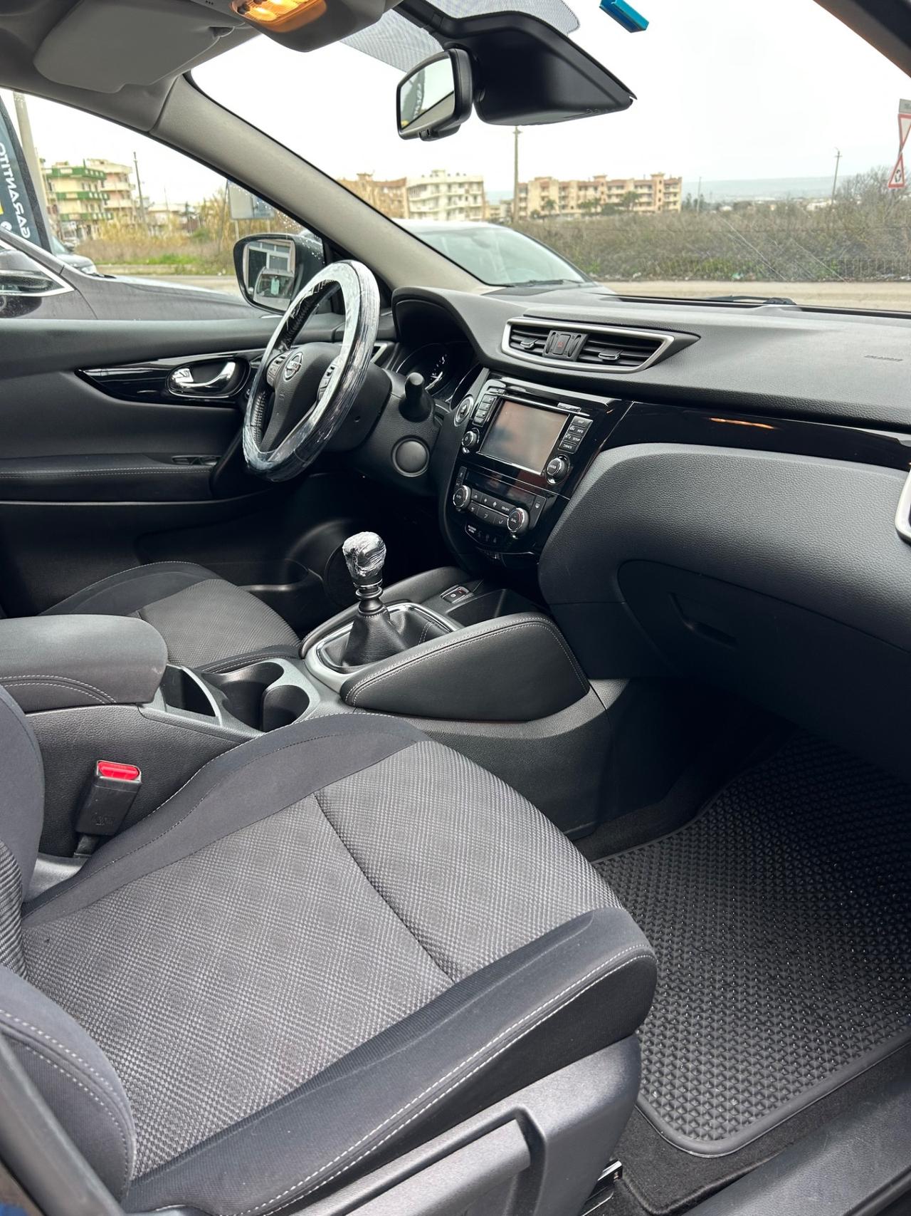 Nissan Qashqai 1.5 dCi Tekna
