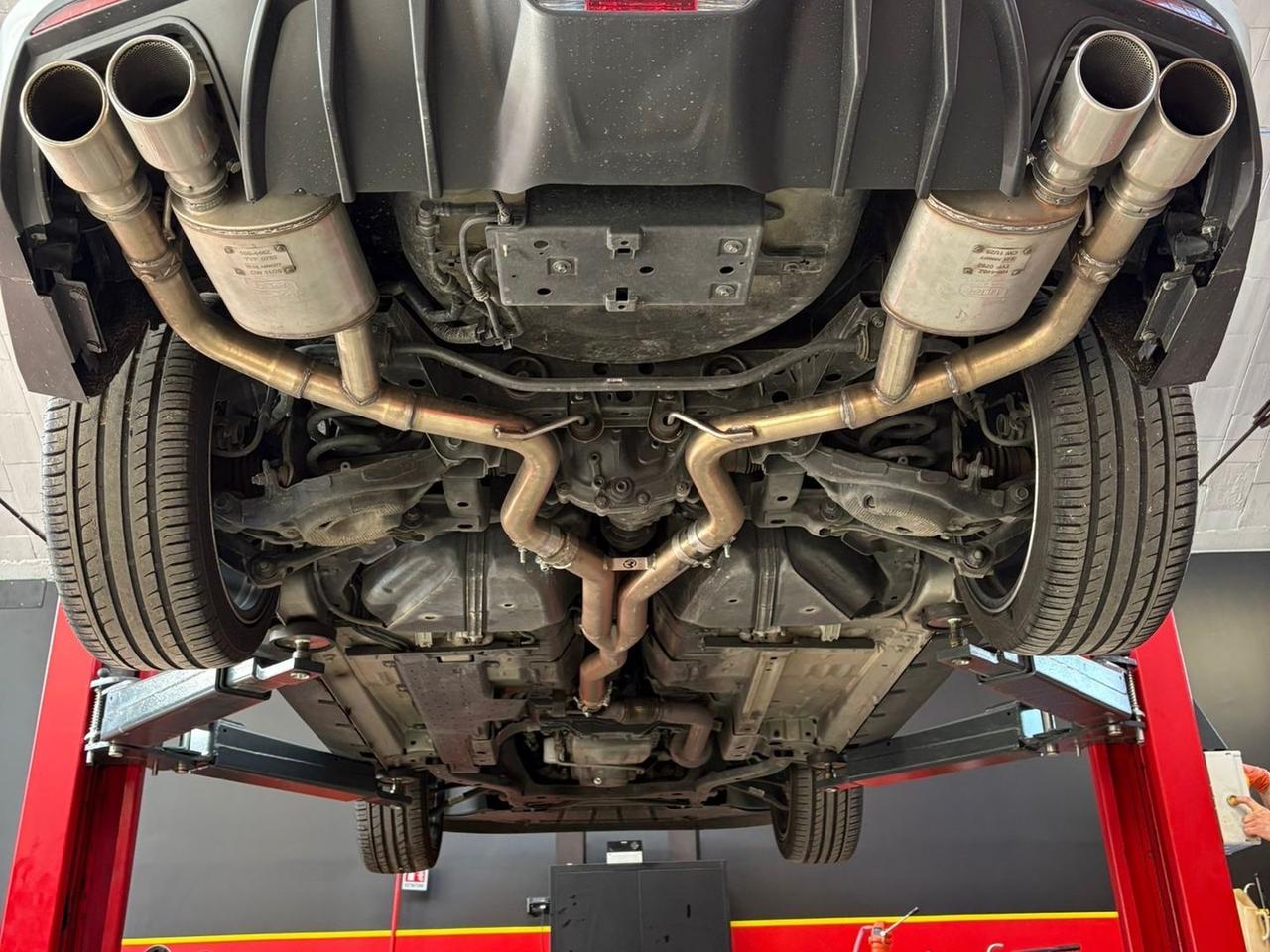 Ford Mustang 2.3 EcoBoost #7377