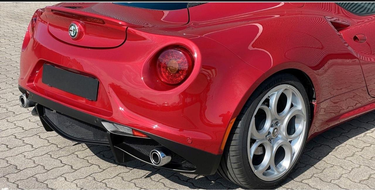 Alfa Romeo 4C 1750 TBi
