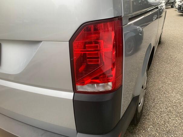 Volkswagen Transporter 2.0 TDI 150CV DSG PC Kombi Business