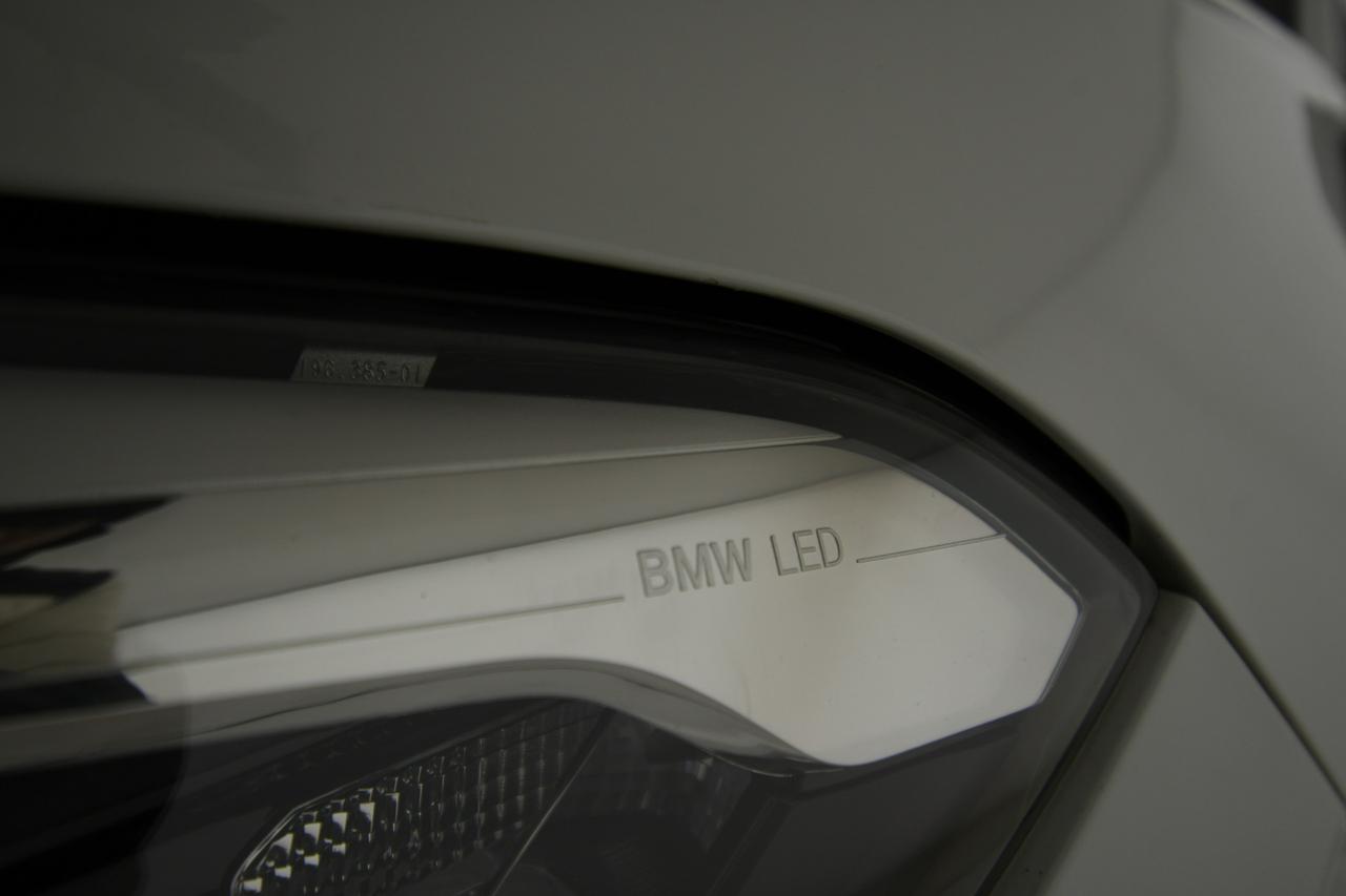 BMW 118d Sport 5p auto LED+C17"