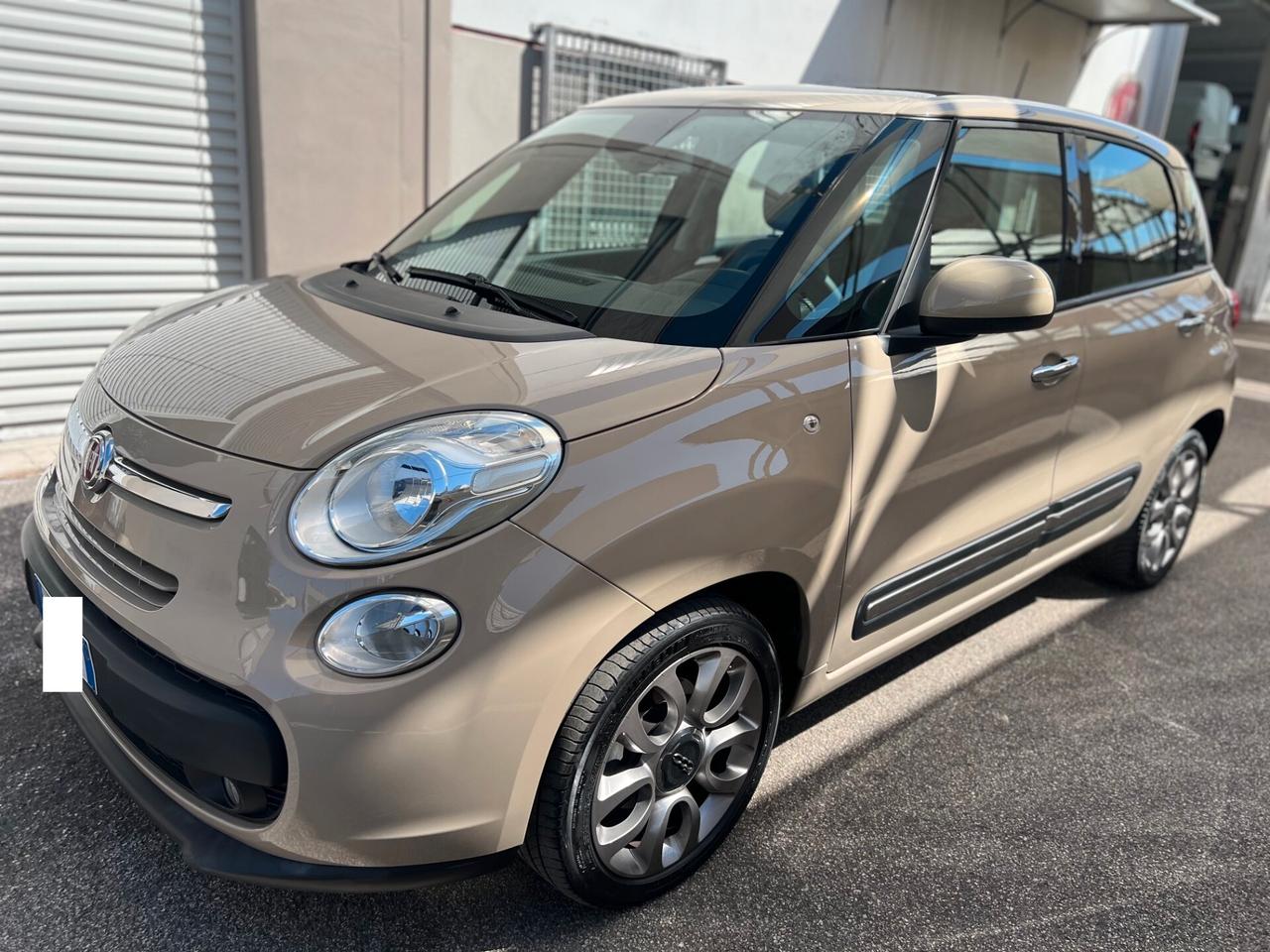 Fiat 500L 1.6 mjt Lounge 105cv NAVI/TETTO PANO/PDC/TEL. PERFETTA!!