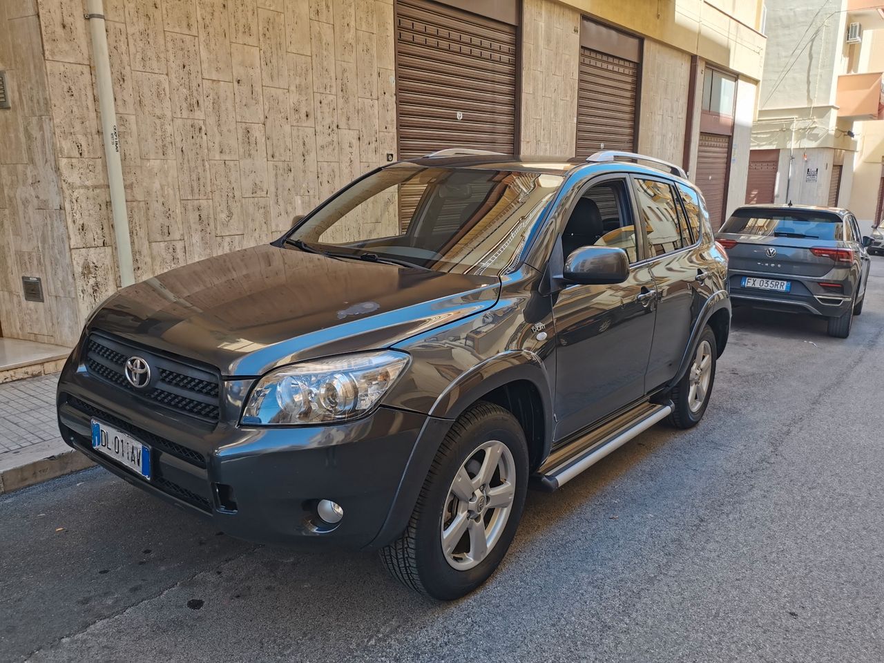 Toyota RAV 4 RAV4 2.2 D-4D motore nuovo gancio traino full