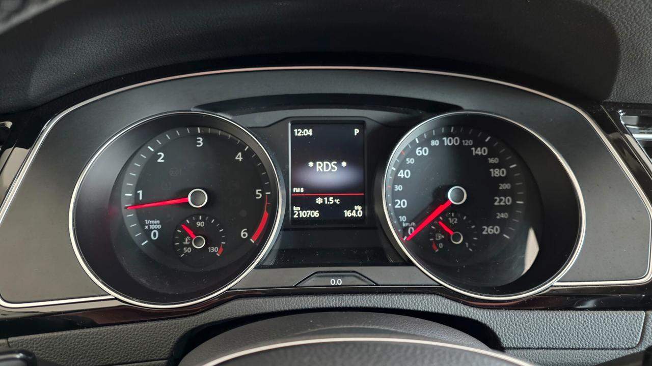 Volkswagen Passat Variant 2.0 TDI DSG Highline BlueMotion Technology