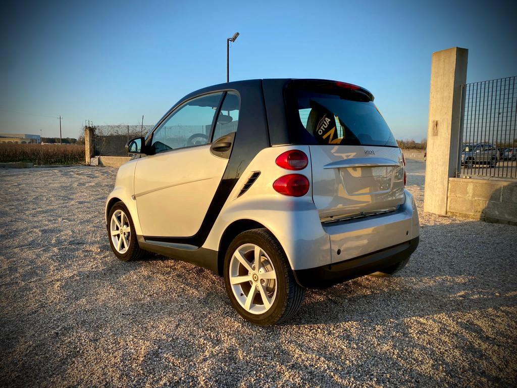 Smart ForTwo coupã© (52kw) ber. 3p/b/999cc